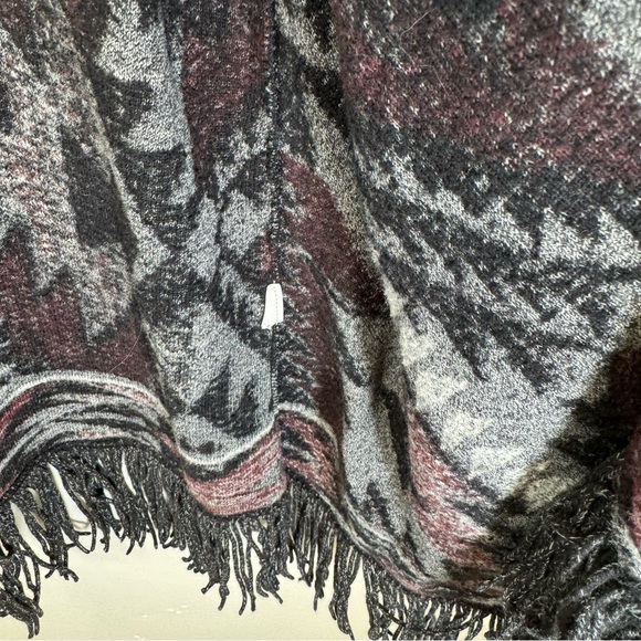 Lucky Brand tribal print kimono fringe Aztec sweater red black medium SP206 - Picture 6 of 11
